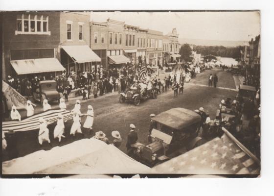 HOMECOMING PARADE - RED CROSS REPS 3.jpg